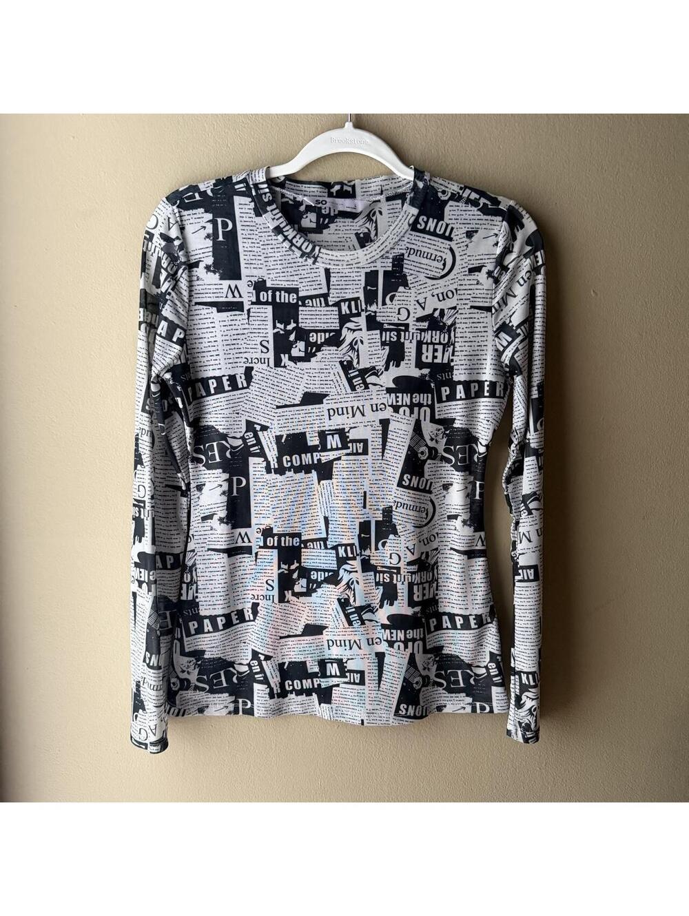 SO Black & White Newspaper Print Mesh Long-Sleeve Top M/L